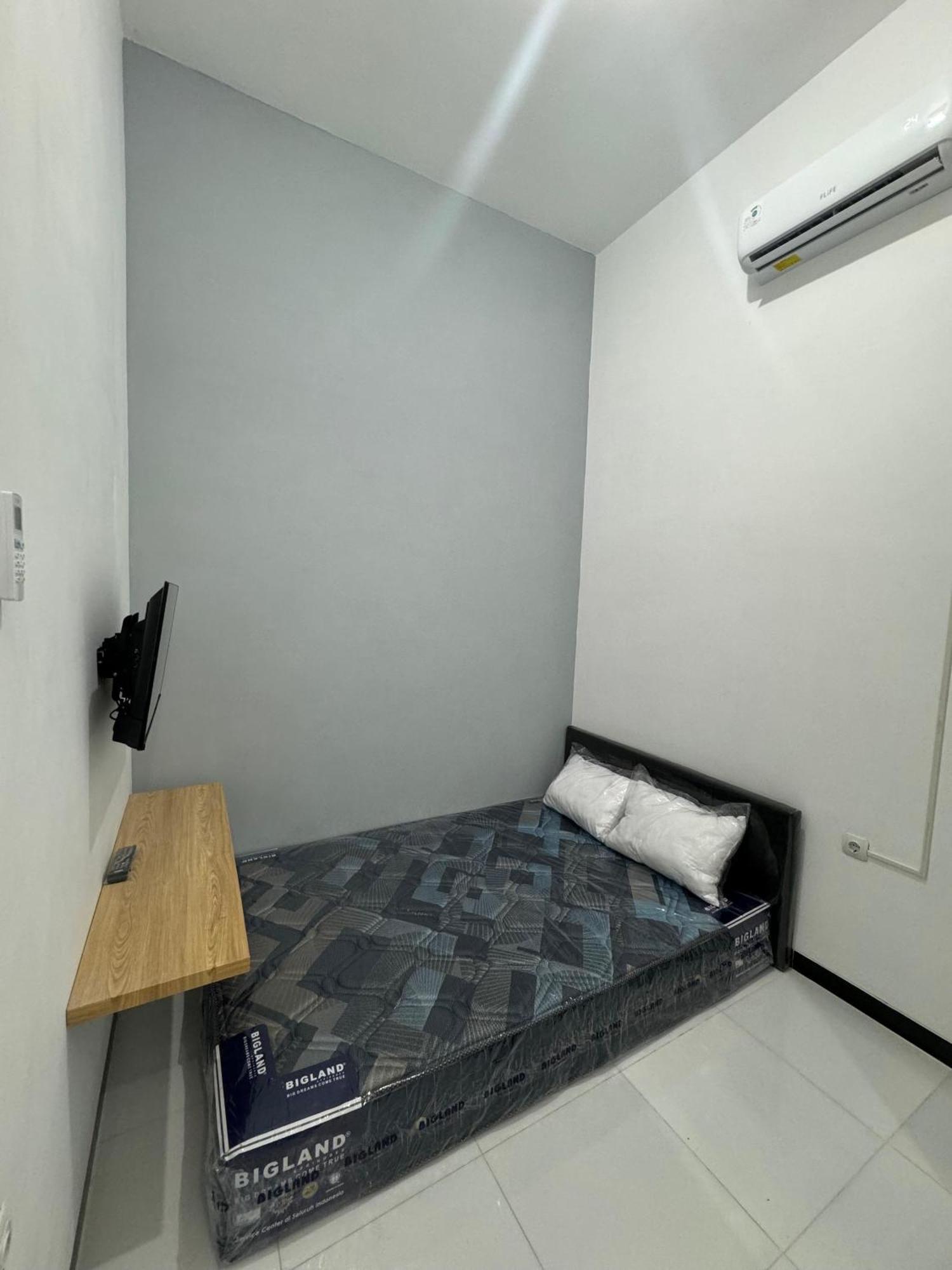 Han Gang Syariah Ponorogo Exteriör bild
